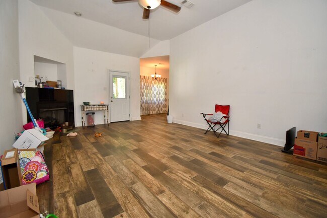 Foto del edificio - 3 Bed, 2 Bath Home in Ruston