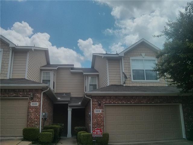 Foto principal - 8616 Heather Ridge Dr