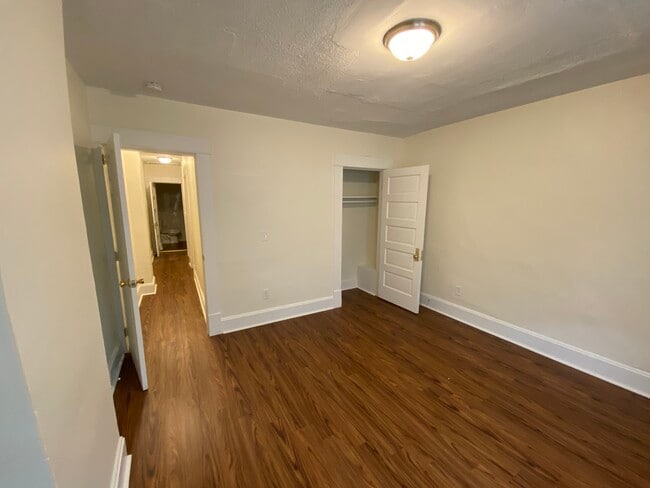 Foto del edificio - 82 Dana Ave