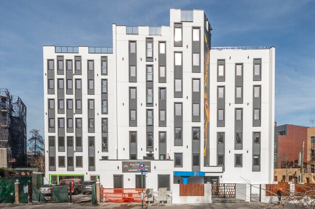 Building Photo - 1071-1079 Fulton St