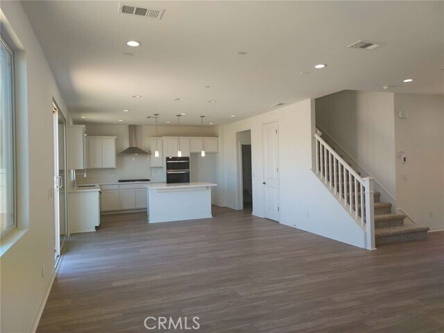 Building Photo - 21456 Thomas Ct
