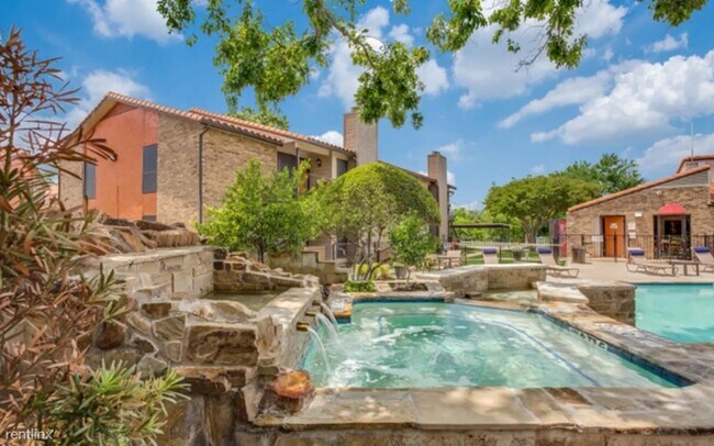 Foto del edificio - 1 br, 1 bath Condo - 5513 Crosscreek Ln Fl...