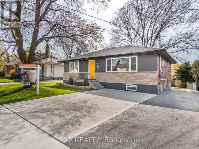 Building Photo - 124 Upper Paradise Rd