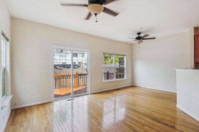 Building Photo - 13404 Fountain Club Dr