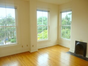 Building Photo - 1107 Wertland St