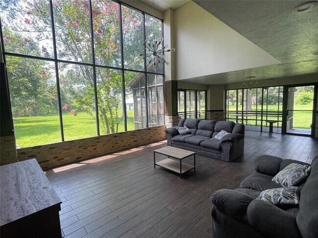 Foto del edificio - 1631 Hagerson Rd