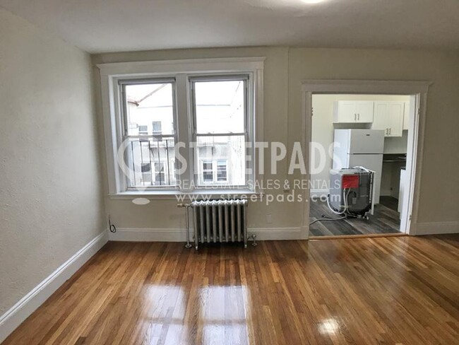 Foto del edificio - 1 bedroom in Boston MA 02215
