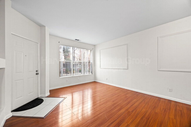 Building Photo - 616 Atherton Pl