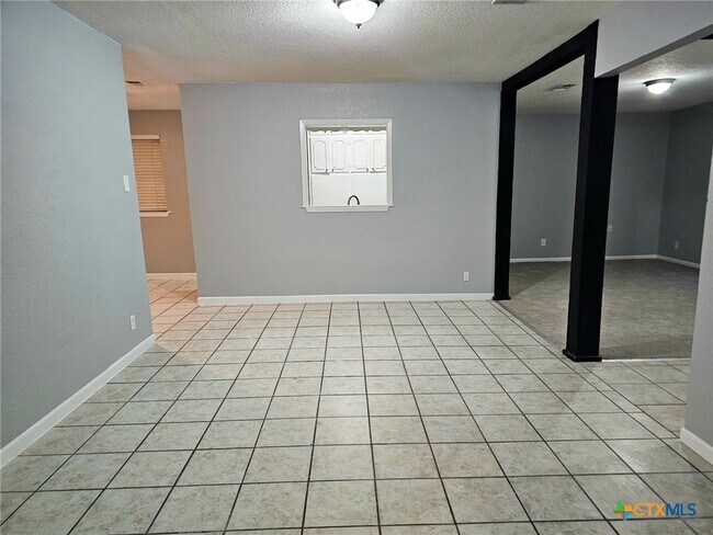 Foto del edificio - 2506 Bluejay Dr