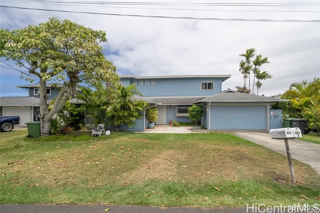 Building Photo - 611 Kaiemi St