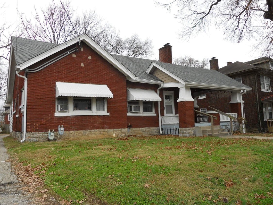 Building Photo - 127 Waller Ave