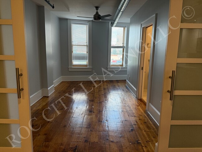 Building Photo - 131-163-163 State St