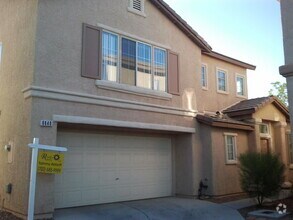Building Photo - 6840 Tropicaire St