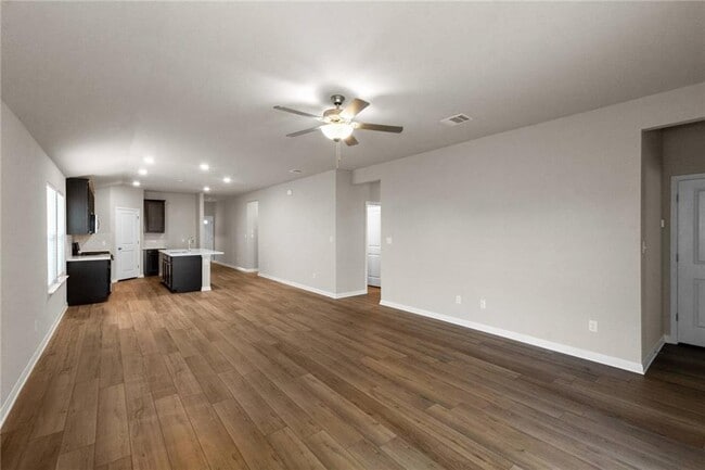 Building Photo - 1540 Homestead Farms Dr