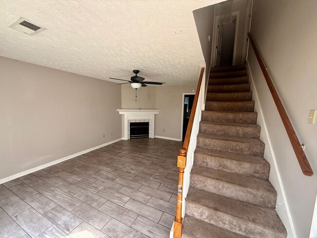 Building Photo - 75 Brooksie Dr