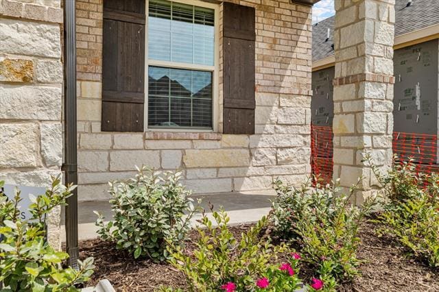 Building Photo - 422 Wydown Dr