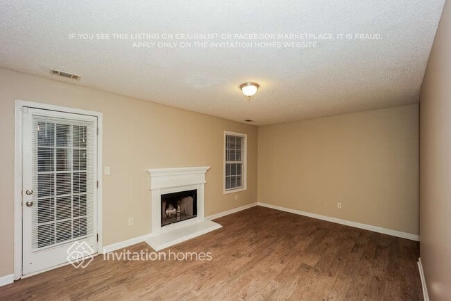 Building Photo - 220 Brookwood Cove