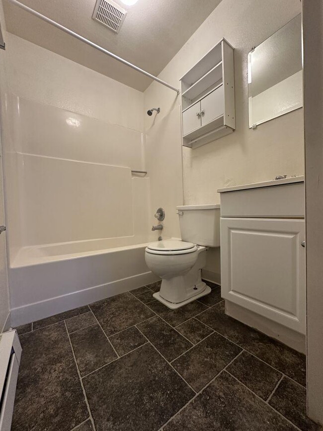 Foto del edificio - 1 bedroom in Billings MT 59105