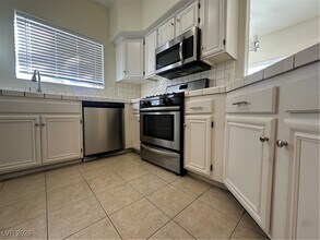 Building Photo - 5225 W Reno Ave