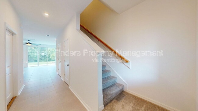 Building Photo - 358 Annies Pl