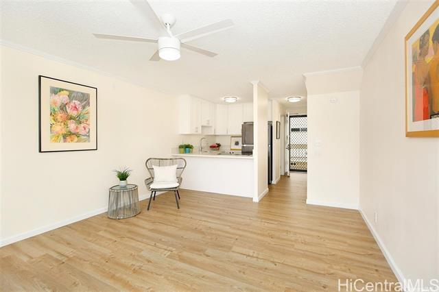 Building Photo - 350 Aoloa St