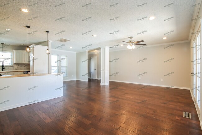 Foto del edificio - 14520 Alfalfa Ln