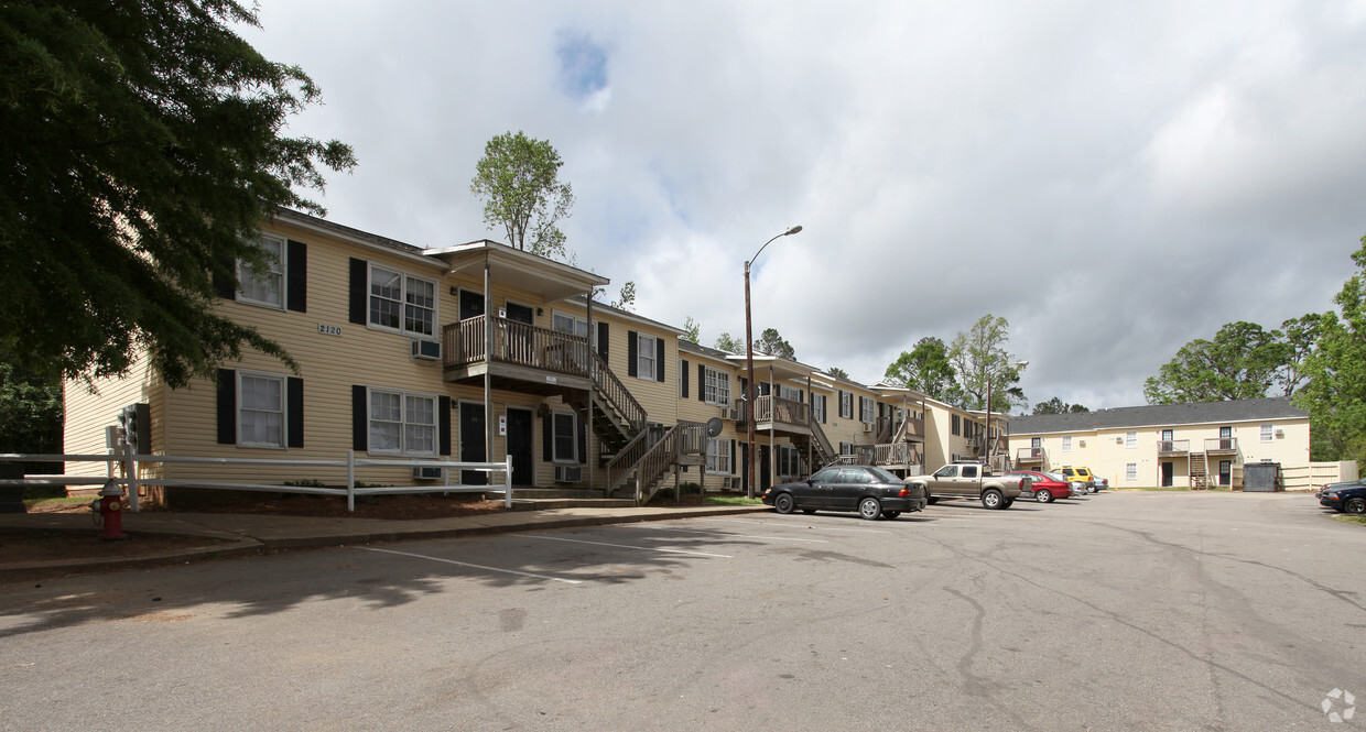 Primary Photo - Glascock Manor Apartments