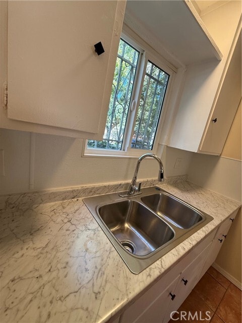 Building Photo - 1805 S Rimpau Blvd