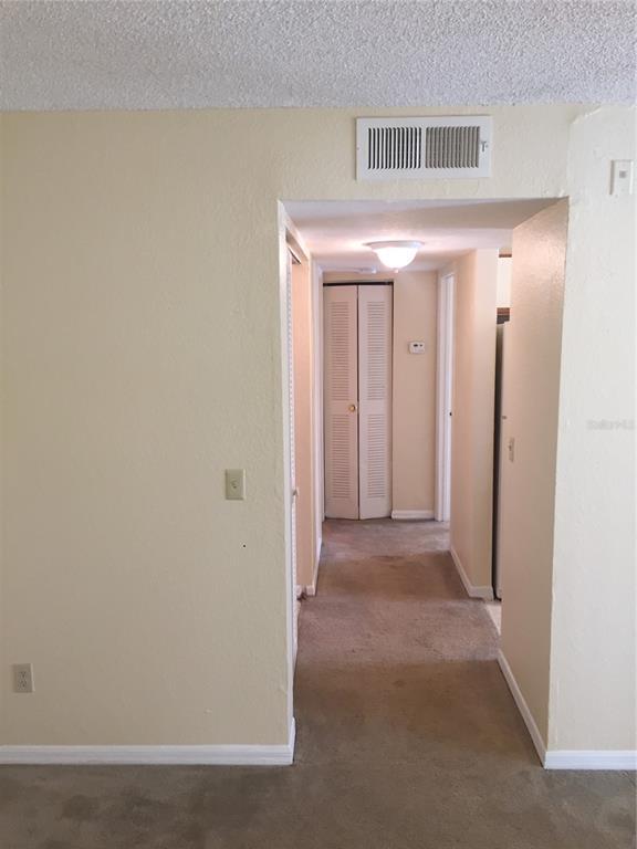 Building Photo - 1021 S Hiawassee Rd