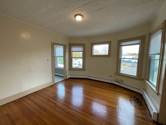 Foto del edificio - 515 Columbus Ave