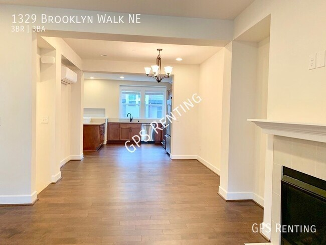 Building Photo - Stylish and Sleek Townhome in Issaquah!
