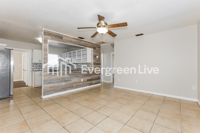 Foto del edificio - 139 Harrison St