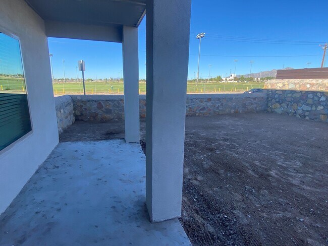 Building Photo - 6764 Ixtapa Pl