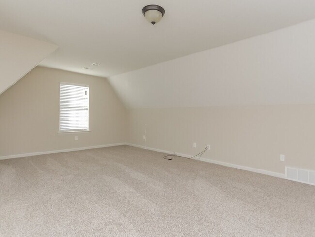 Building Photo - 8078 Baron Dr