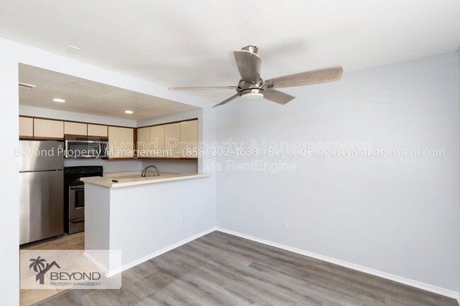 Building Photo - 3941 Nobel Dr