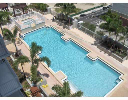 Pool 1 - 777 N Ashley Dr