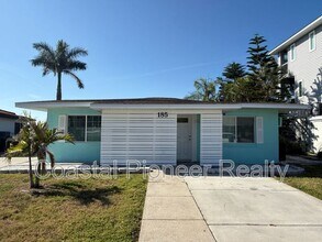 Building Photo - 185 175th Terrace Dr E