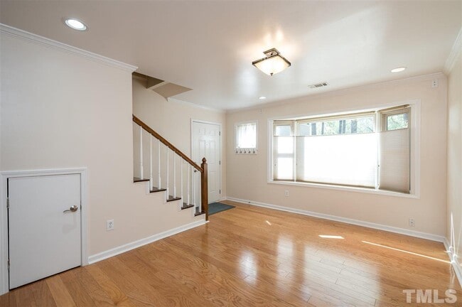 Building Photo - 105 Cooper Glen Pl