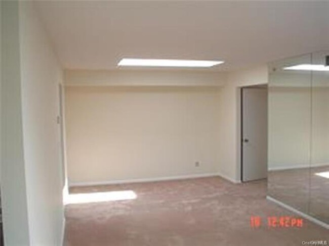 Foto del edificio - 39 Sterling Ave