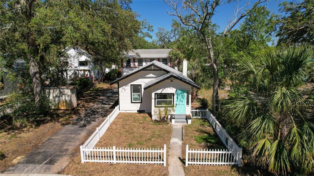 Foto principal - 2128 13th St S