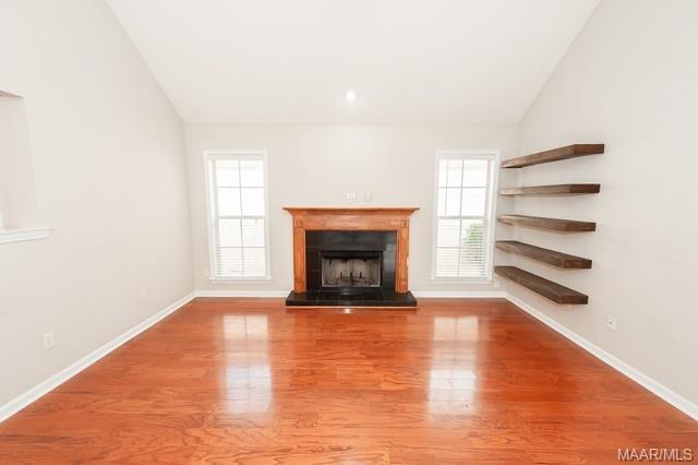 Foto del edificio - 8740 Lindsey Ln