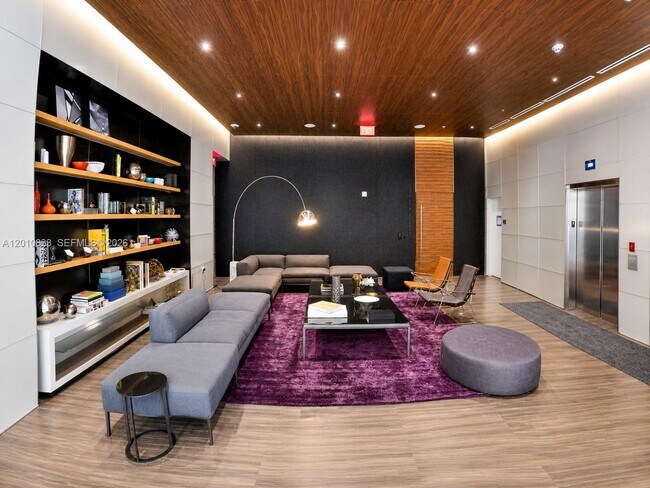 Foto del edificio - 88 SW 7th St