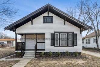 Building Photo - 1712 Fuller St