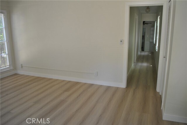 Foto del edificio - 590 W Sierra Madre Blvd