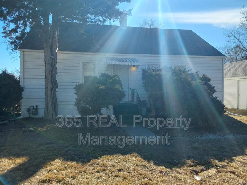 2203 9th Ave Unit 2, Greeley, CO 80631 Condo for Rent in Greeley, CO