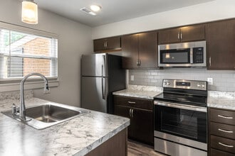 Building Photo - North Park Townhomes Building Photo - North Park Townhomes