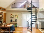 Primary Photo - 317 Sweetbriar St