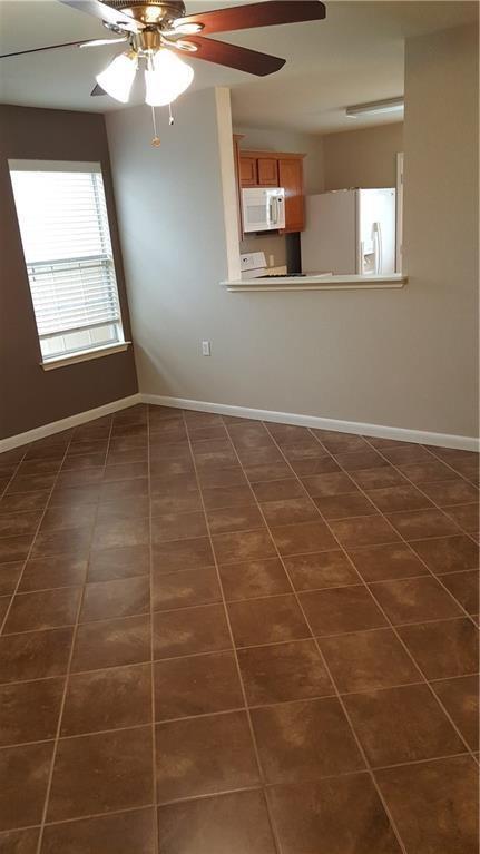 Building Photo - 8109 Lalew Cove