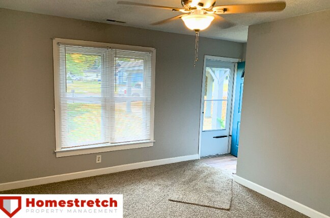 Building Photo - Move In Ready Two Bedroom Two Bath Home Av...