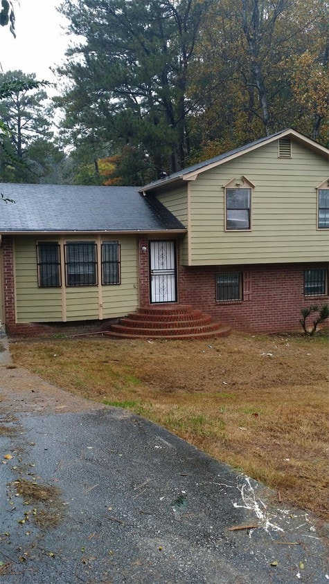Primary Photo - 2761 Rockdale Dr